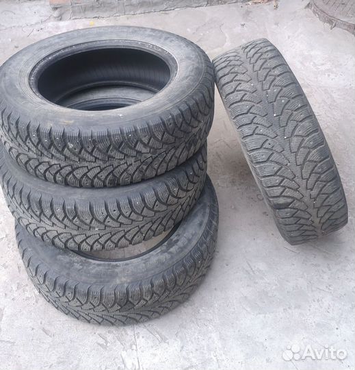 Nokian Tyres Hakkapeliitta 4 165/55 R15
