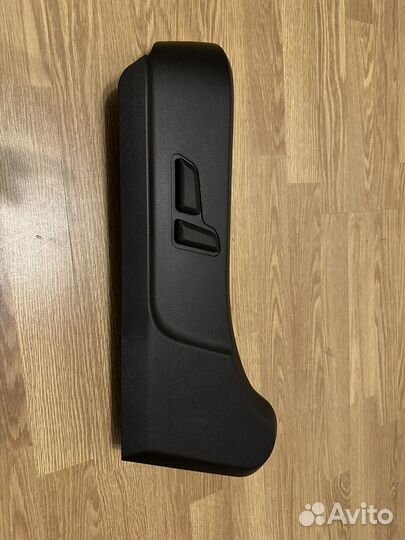 Накладка сидения водителя Хавал Ф7