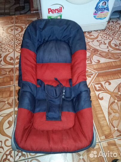 Шезлонг детский