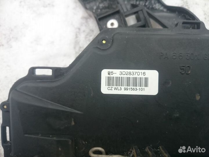 Замки дверей Volkswagen Touareg