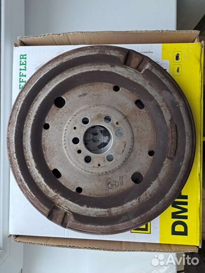 Продам маховик 04E105266 по LUK 415 0768 09