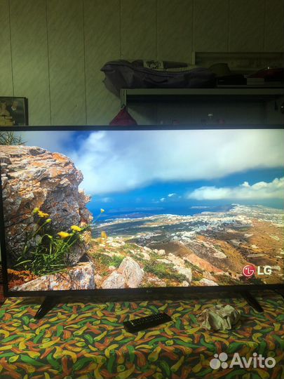Телевизор со SMART tv lg 49 дюймов