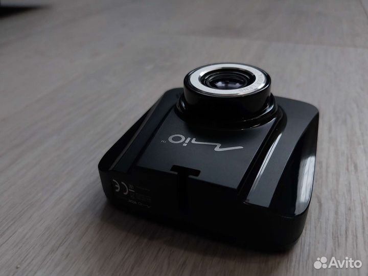 Видеорегистратор Mio MiVue C305 / новый