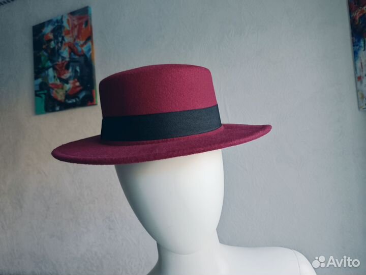 Шляпа женская фетровая круглая бордовая