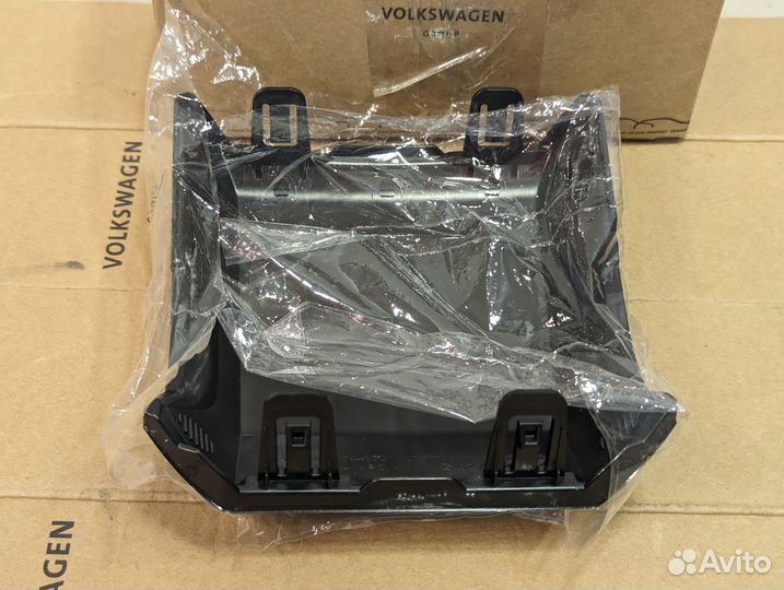 Накладка решетки радиатора Skoda Superb 3