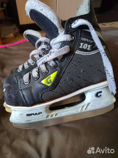 Хоккейные коньки graf 101