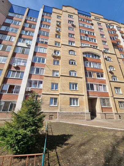3-к. квартира, 93,9 м², 1/10 эт.