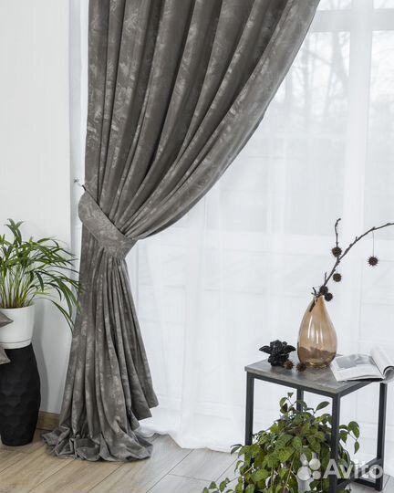 Шторы бархат Галатея оникс
