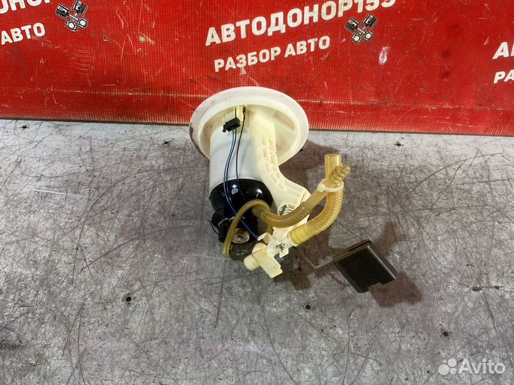 Mercedes W204 Бензонасос