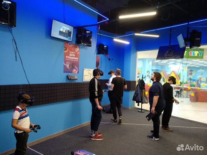 Помогу открыть VR-клуб в вашем городе, не франшиза