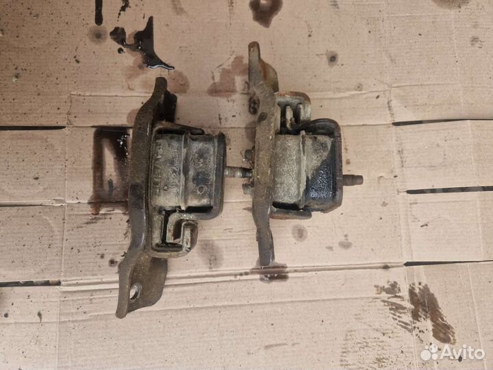 Подушка двигателя Subaru ej203 ej204