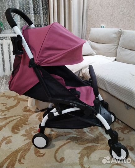Прогулочная коляска yoya