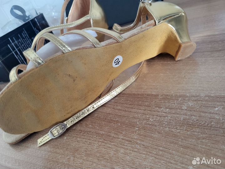 Туфли для бальных танцев