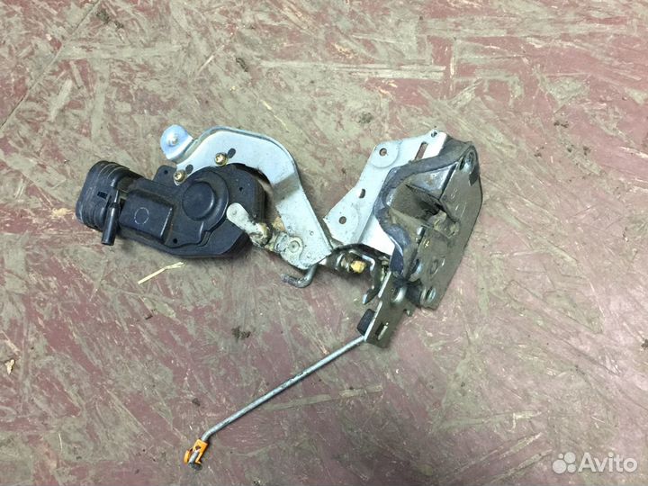 Замок багажника Daihatsu Terios