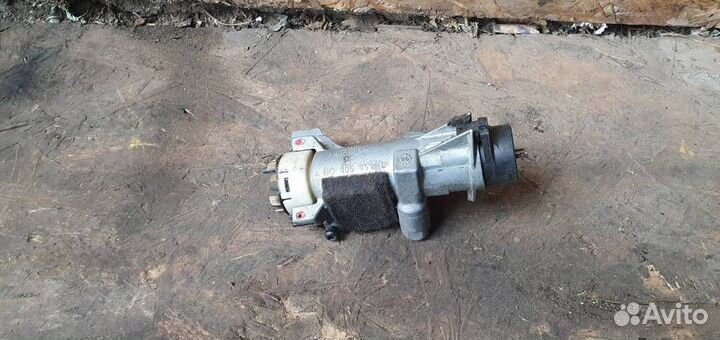 Замок зажигания Audi A8 D2 1998-2003