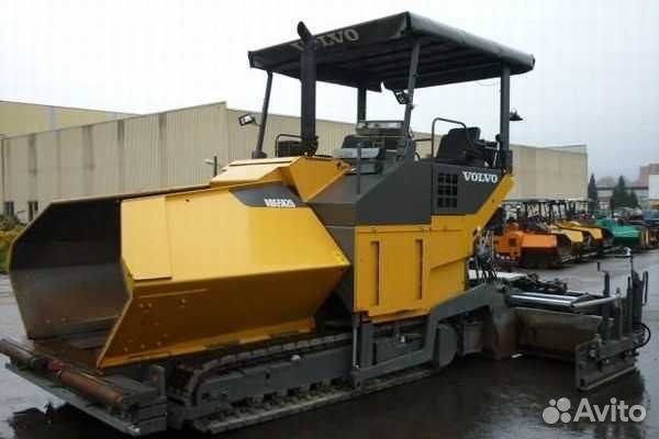 Оператор асфальтоукладчика