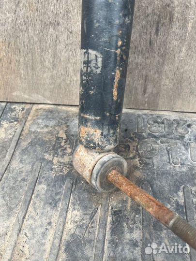 Амортизатор подвески задний Bmw X5 E53 M54 3.0I