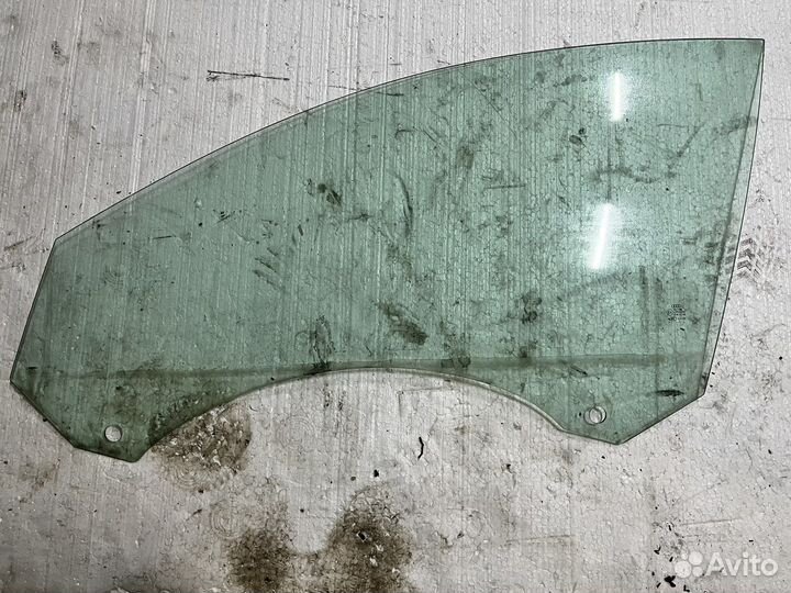 Стекло переднее левое audi a6 c6