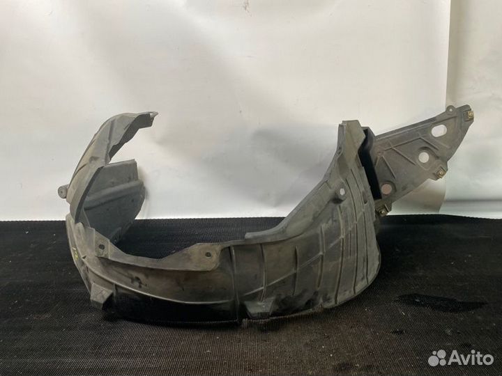 Подкрылок Nissan Teana j32