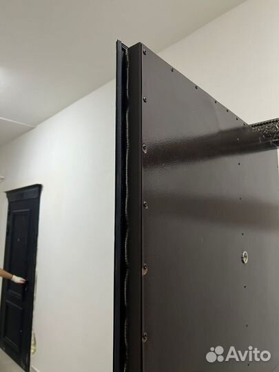 Дверь входная металлическая уличная