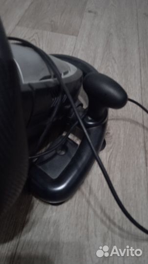 Игровой руль defender