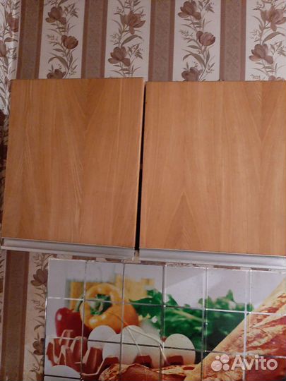 Две полки на кухню