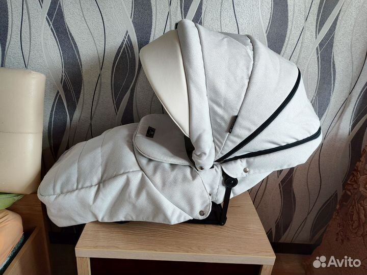 Коляска 2 в 1 Adamex Bibione