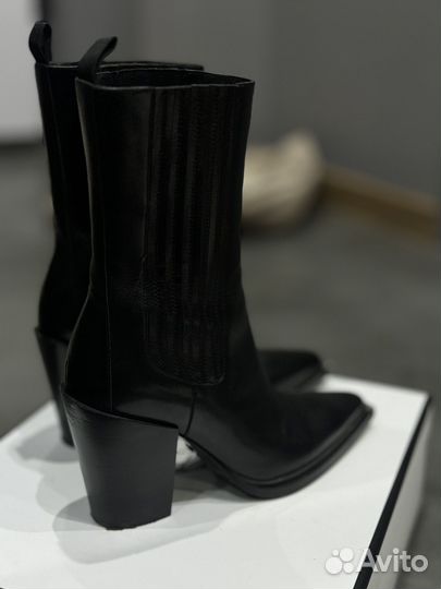 Ботинки женские 38 размер