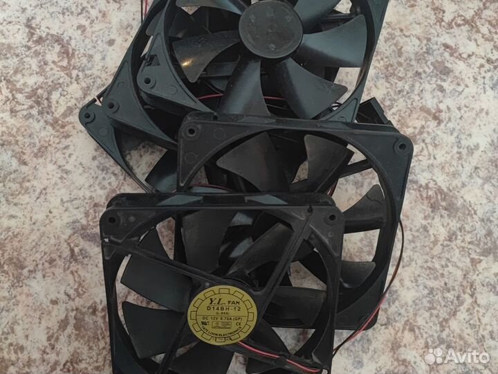 Кулер 2400 rpm 0.7A 140 4шт