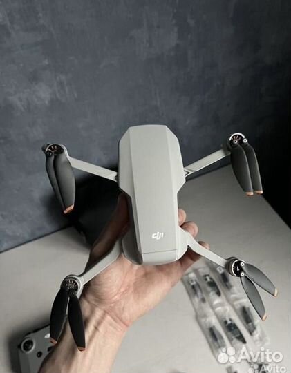 Квадрокоптер dji mini 2 fly more combo