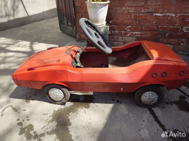 Машина детская педальная радуга СССР