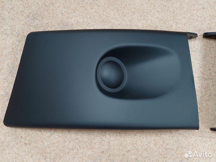 Угол бампера Freightliner M2 пластик