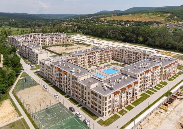 1-к. квартира, 42 м², 1/6 эт.