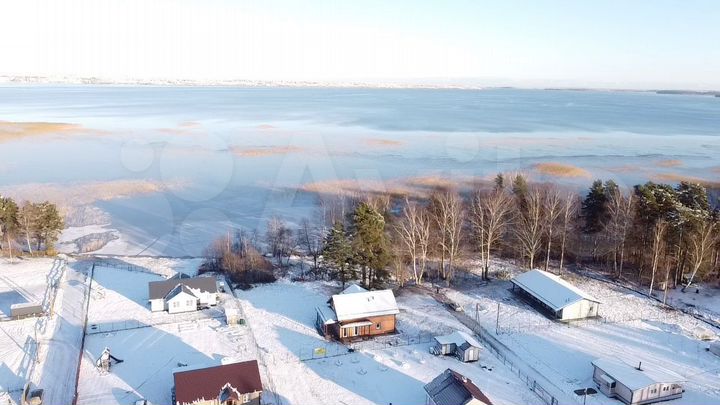 Коттедж 189 м² на участке 18 сот.