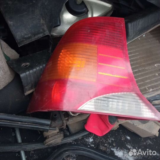 Задний фонарь на ford focus 1