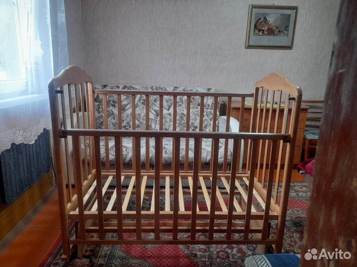 Продам кроватку