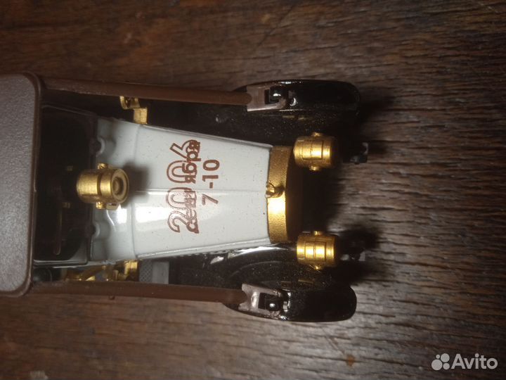 Модель автомобиля с очень редкой тамповкой