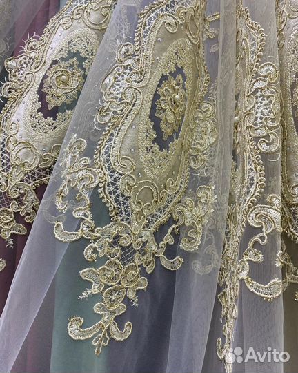 Тюль в гостиную королевская