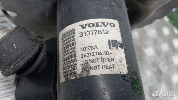 Стойка Volvo S80 Левая Передняя