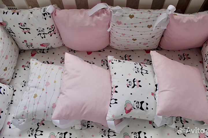 Бортики в кроватку