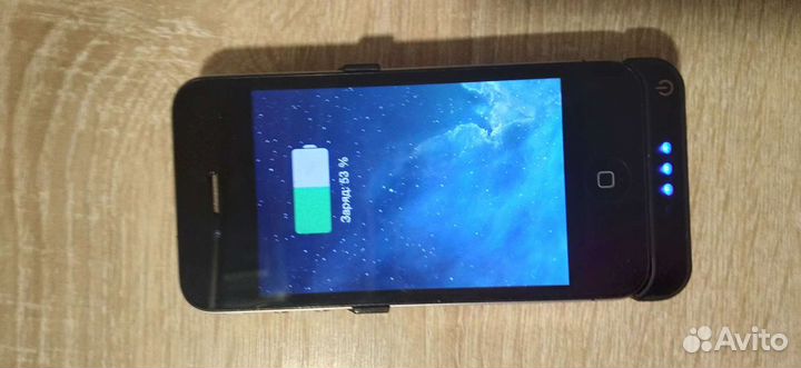 Чехол на iPhone 4/4s зарядное