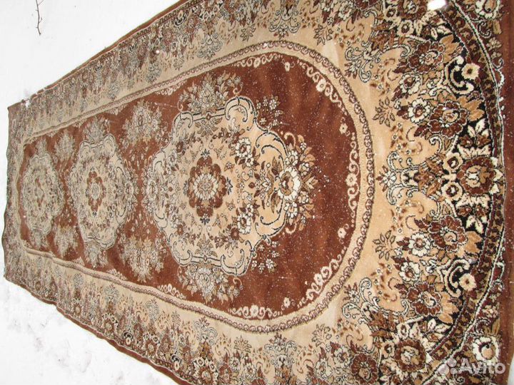 Ковер напольный. Шерсть. 2 на 5