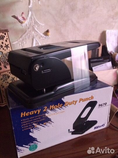 Дырокол мощный Степлер мощный