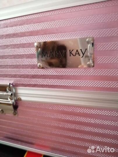 Mary Kay большой кейс Новый