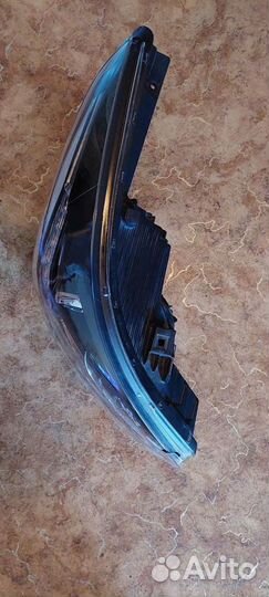 Продам фару