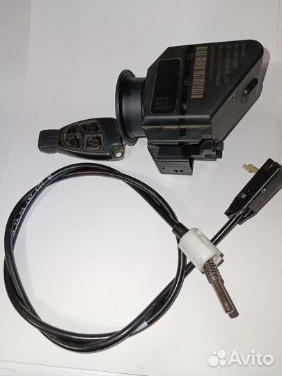 Замок зажигания с ключом на Мерседес