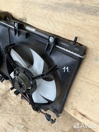 Радиатор охлаждения двигателя Subaru Outback BRM