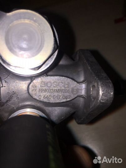 Насос низкого давления