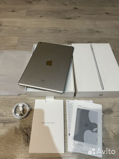 Продам iPad 9 gen 10.2 Идеал в Оригинале