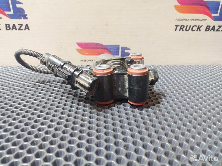 81154076000 Насос системы AdBlue